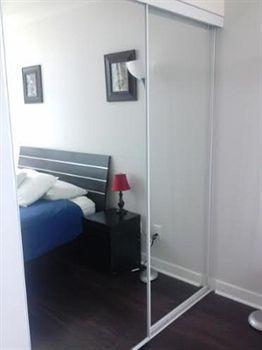 E.s.i Furnished On Bay Apartment