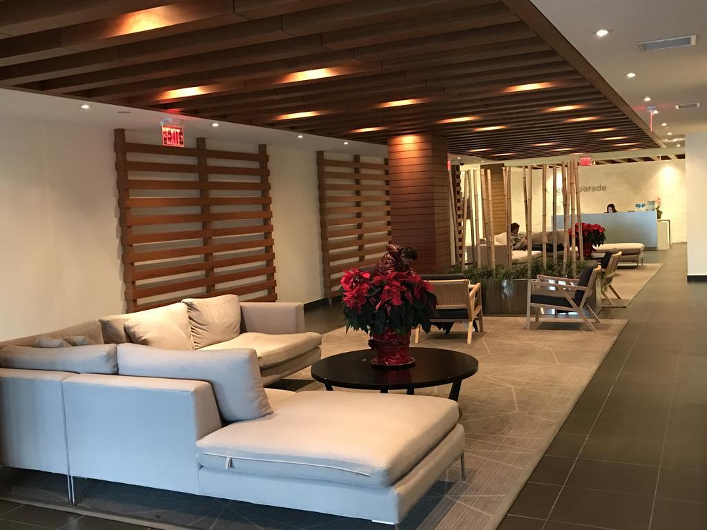 Apartment A&a In The Heart Of Downtown Toronto