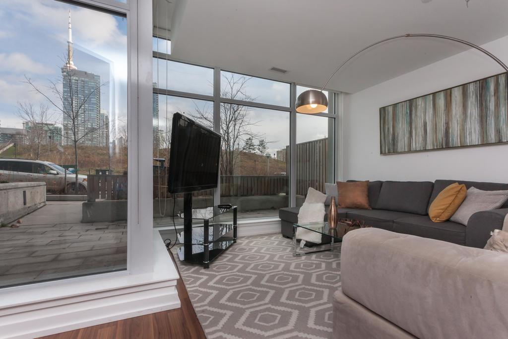 Applewood - Toronto