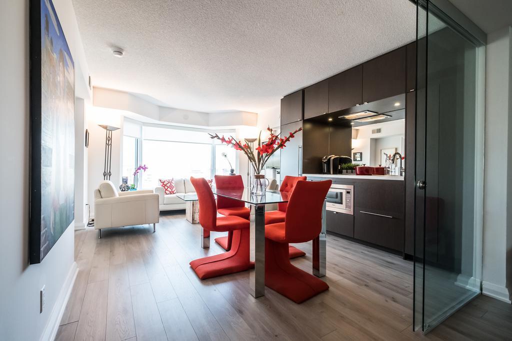 Quickstay - Luxury Executive In Yorkville Apartment *