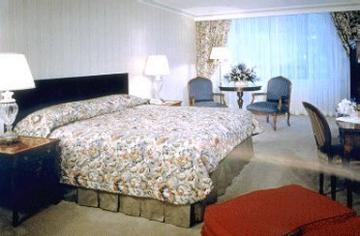 Sutton Place Hotel 4*