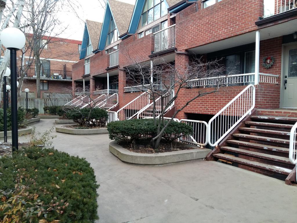 Furnished Living- Pembroke Apartment Toronto