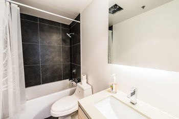 Gladstone - 3* Toronto