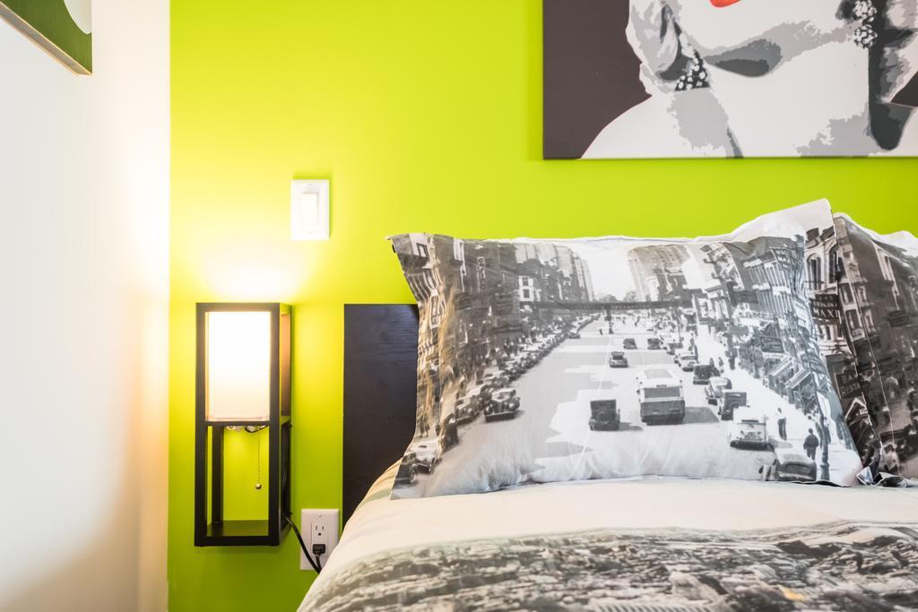 Quickstay - Yorkville Dream *