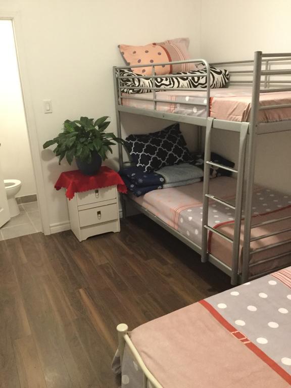 Chinatown Family House Guest house Toronto