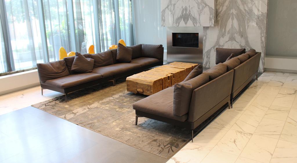 Applewood - King & Spadina Apartment *