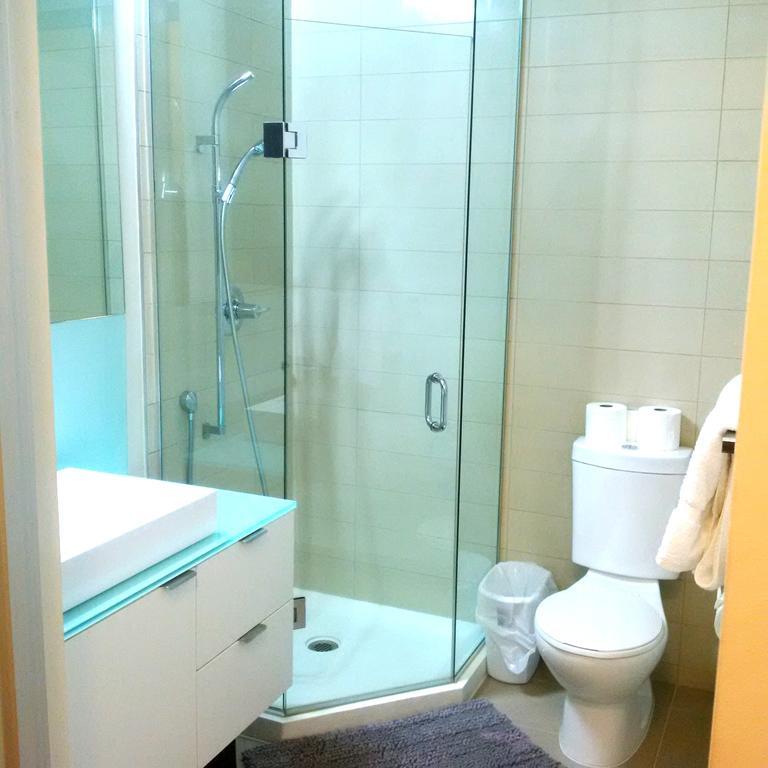 Trinity Suites - Luxury Condo On Front Street Toronto