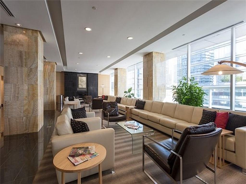 Downtown Apartment *