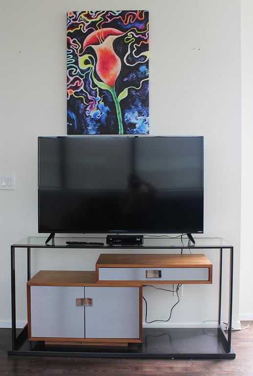 Applewood - King & Spadina Apartment