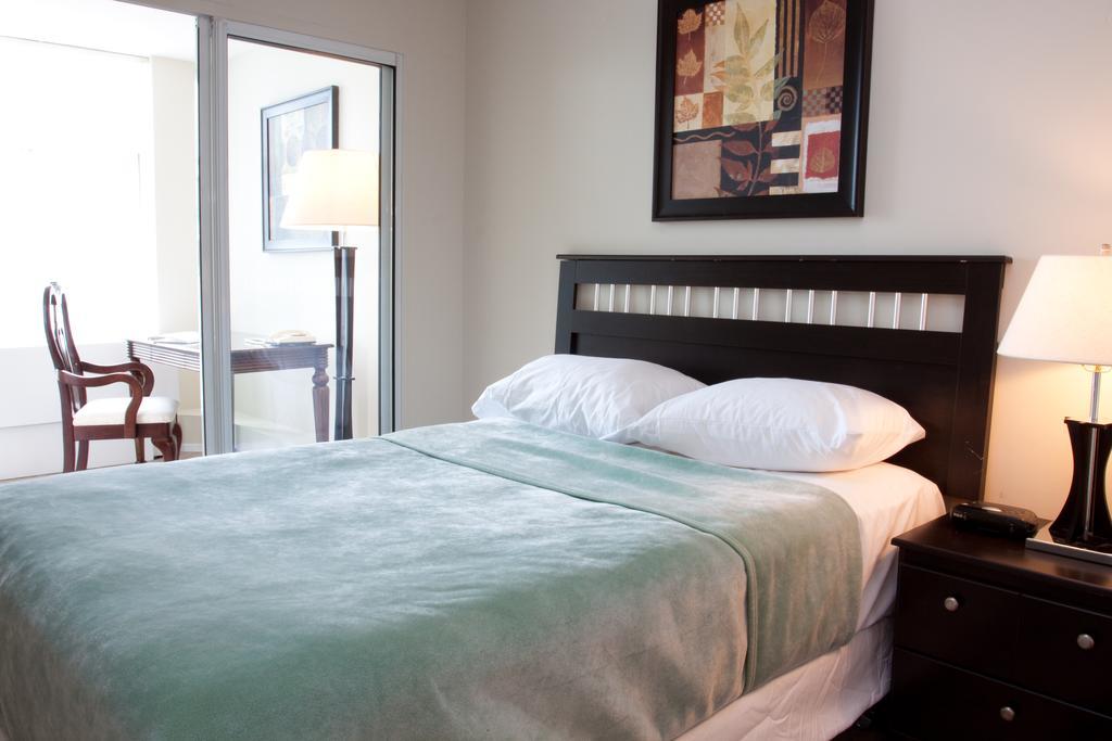 Glen Grove At Maple Leaf Aparthotel 4*