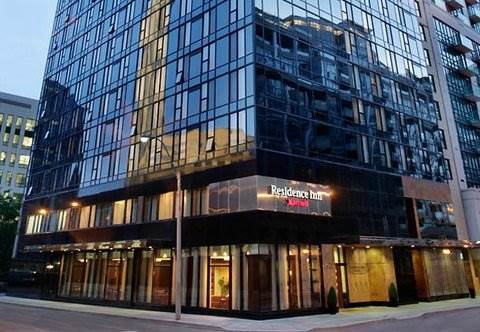 By Marriott Downtown / Entertainment District Hotel Toronto