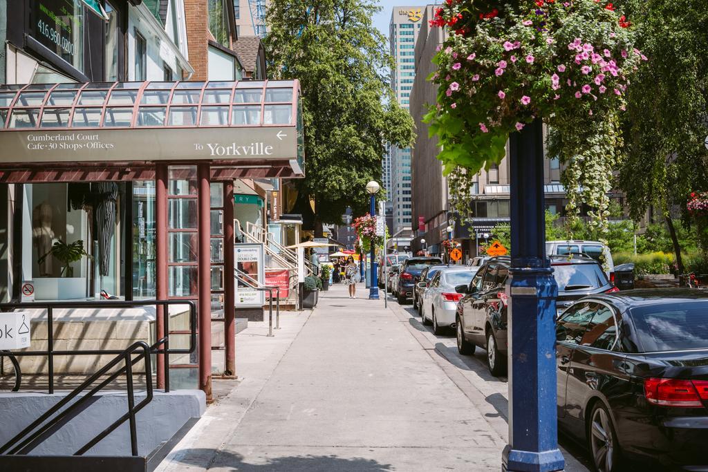 Quickstay - Yorkville Dream Apartment