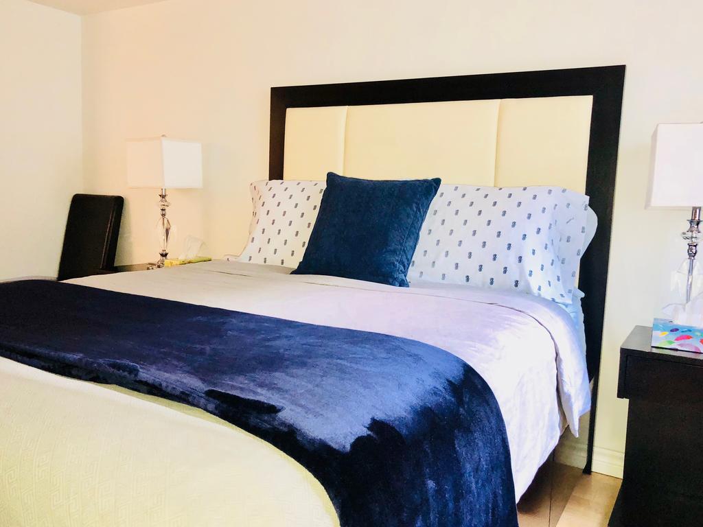 City Stay Condos - Downtown Toronto, Simcoe Street Apartment Toronto