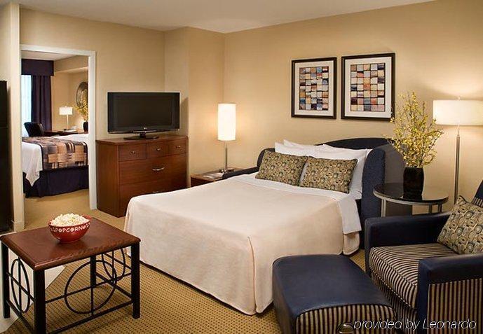 By Marriott Downtown / Entertainment District