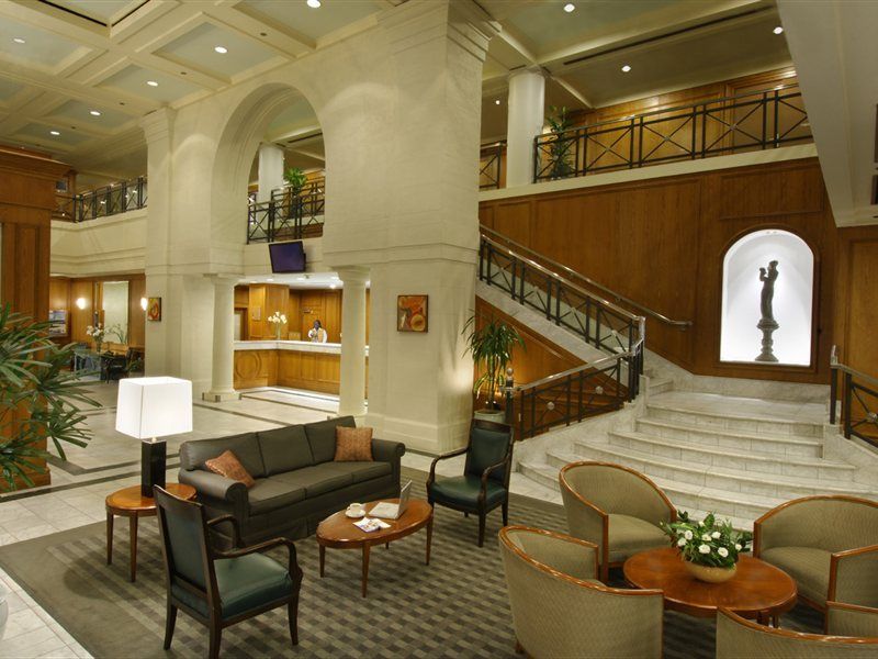 The Novotel Centre Hotel 4*
