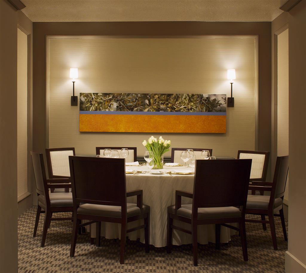 Hotel The Westin Airport 4*
