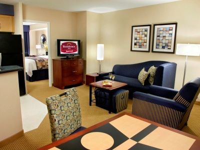 By Marriott Downtown / Entertainment District Toronto