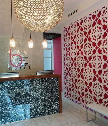Baystreet Hotel/motel