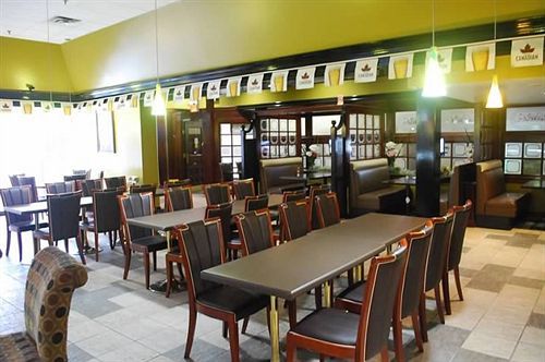 Hotel Plaza Airport