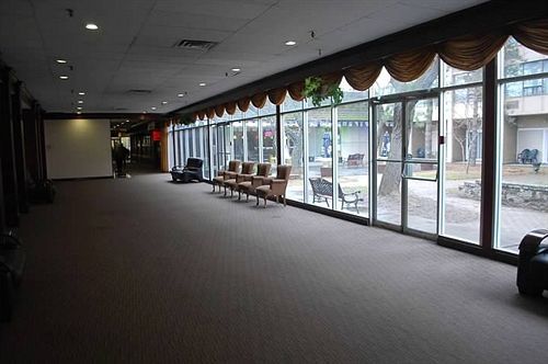 Plaza Airport 3*
