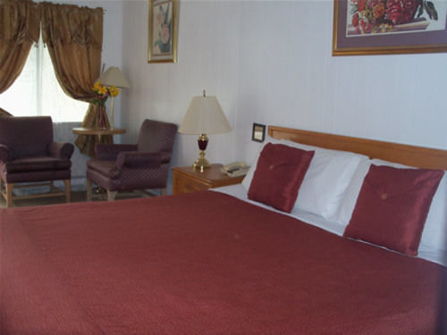 Park Motel 2*