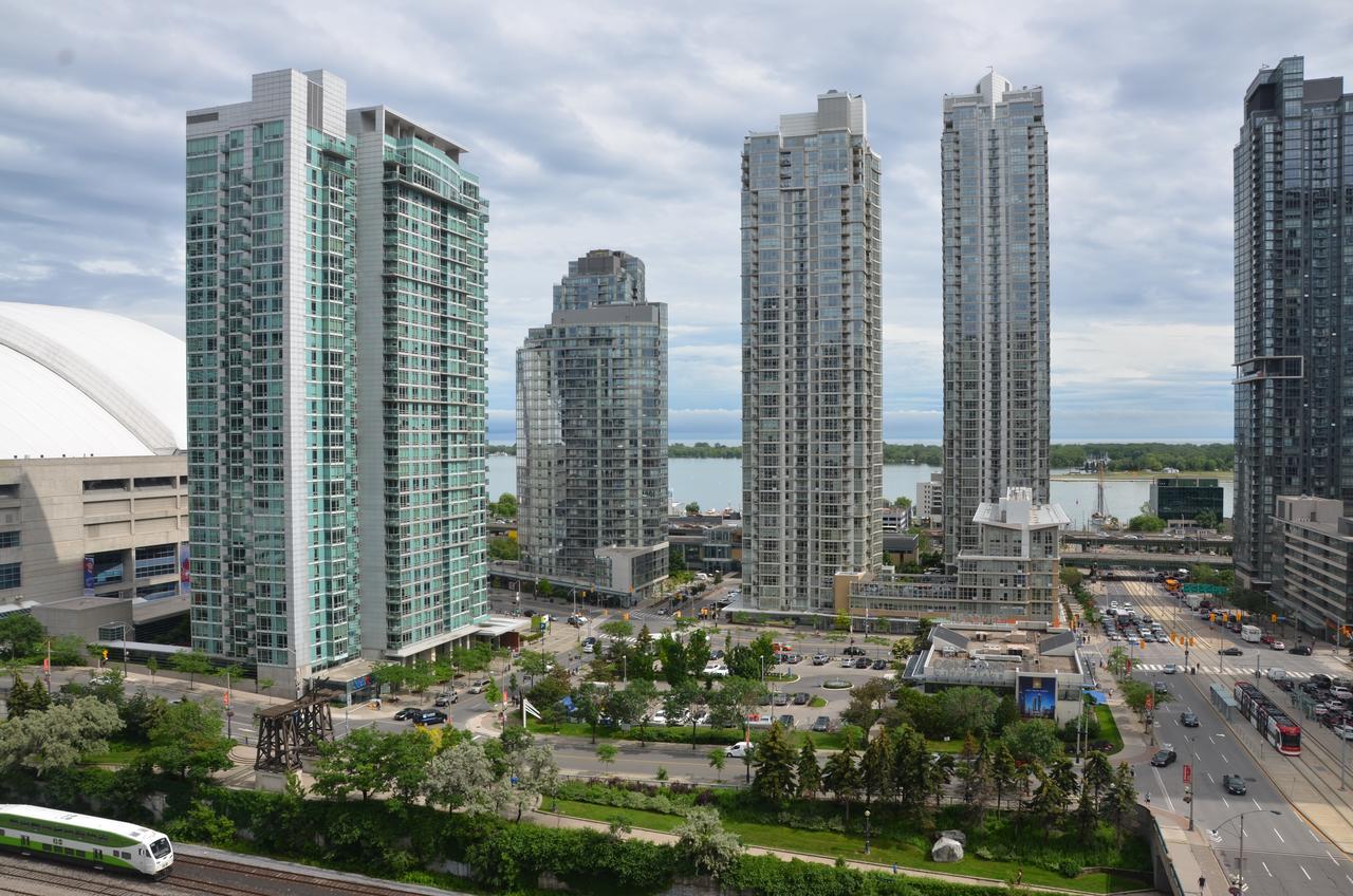 Apartment Skydome Furnished Residences Toronto