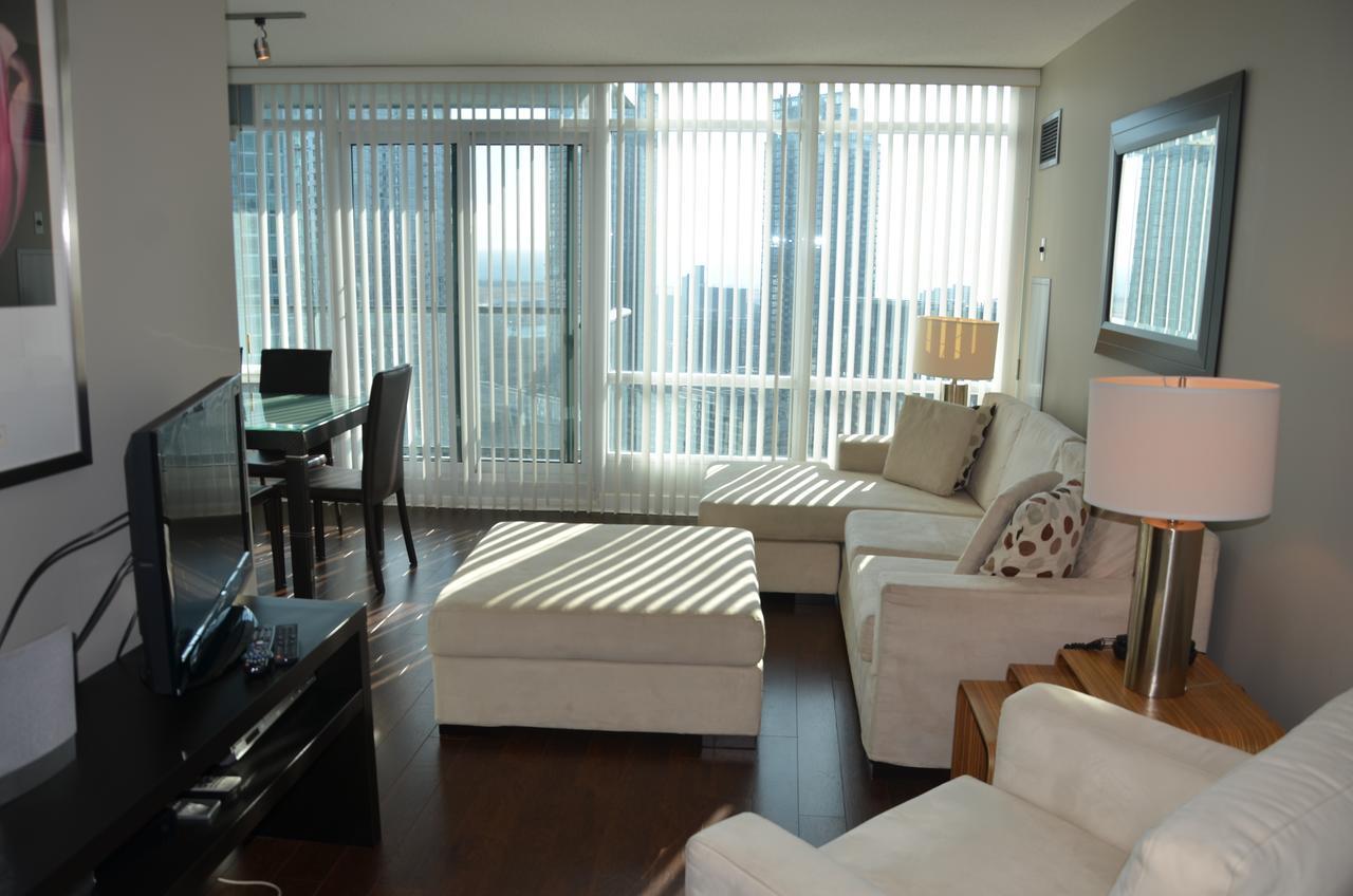 Apartment Skydome Furnished Residences *