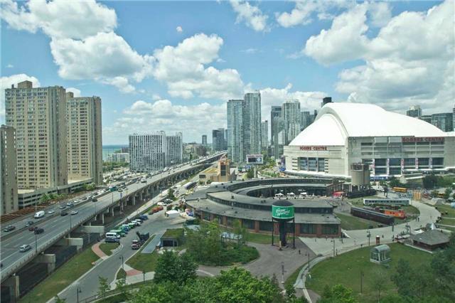 Luxury Penthouse Furnished Corporate In Downtown *