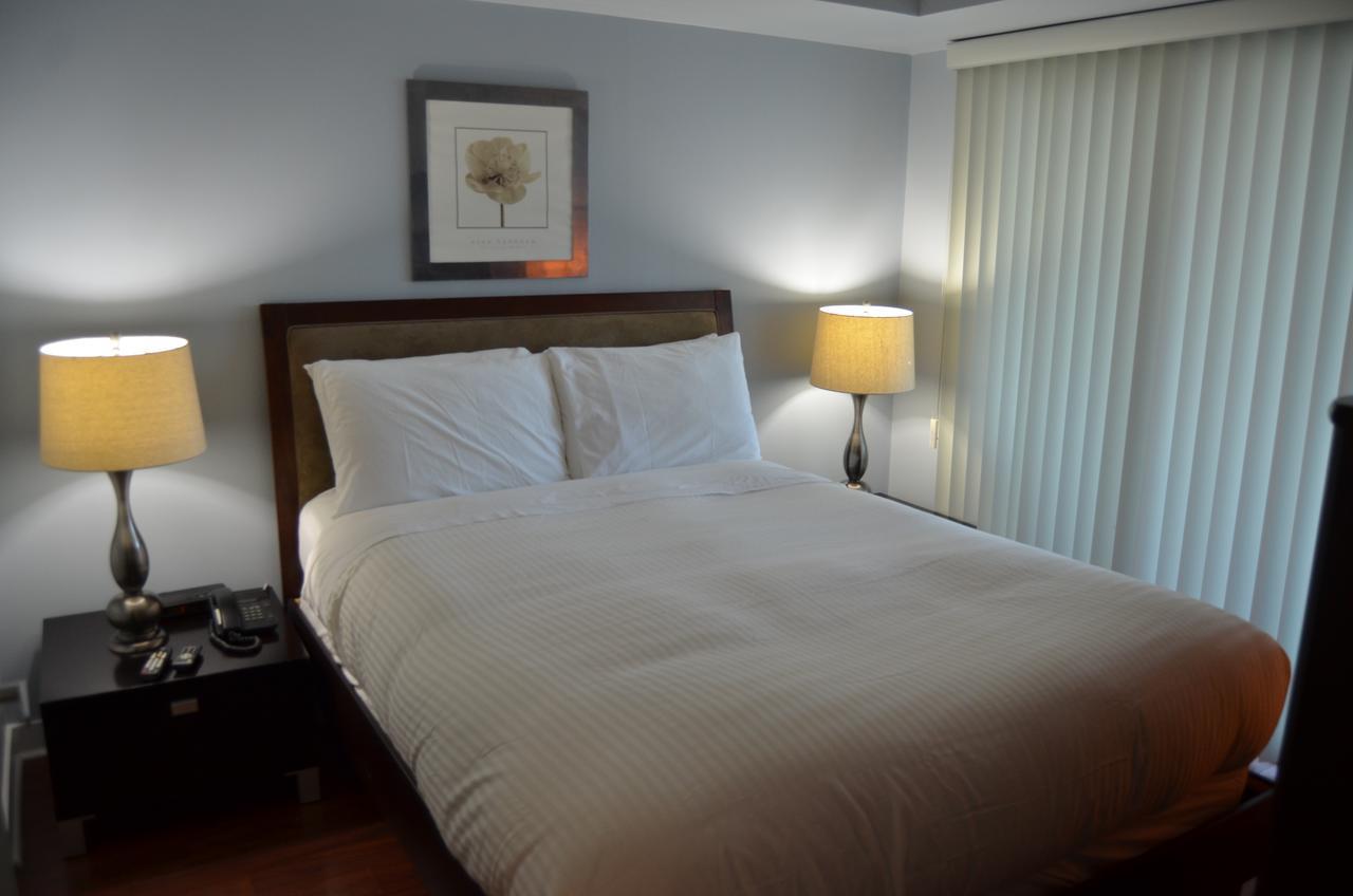 Apartment Skydome Furnished Residences
