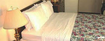 Madison Manor Boutique Hotel