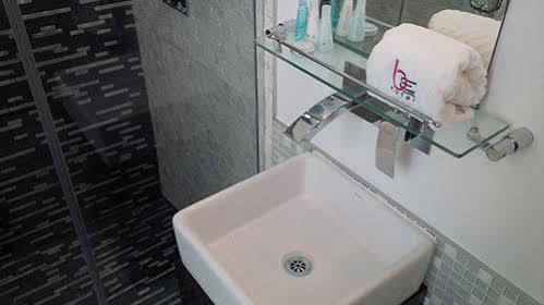 Baystreet Hotel/motel Hotel Toronto