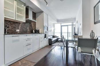 Hotel Atlantis Furnished - York Street 4*
