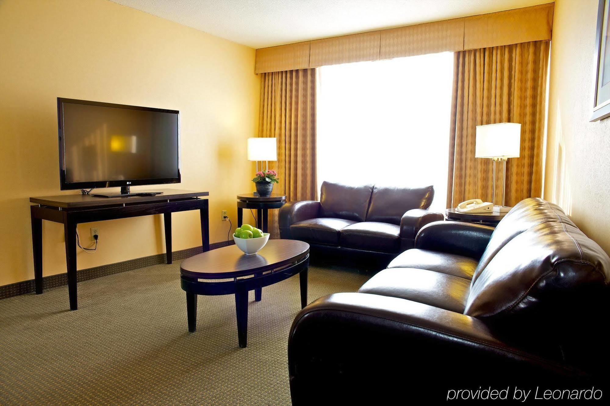 Radisson East 3*