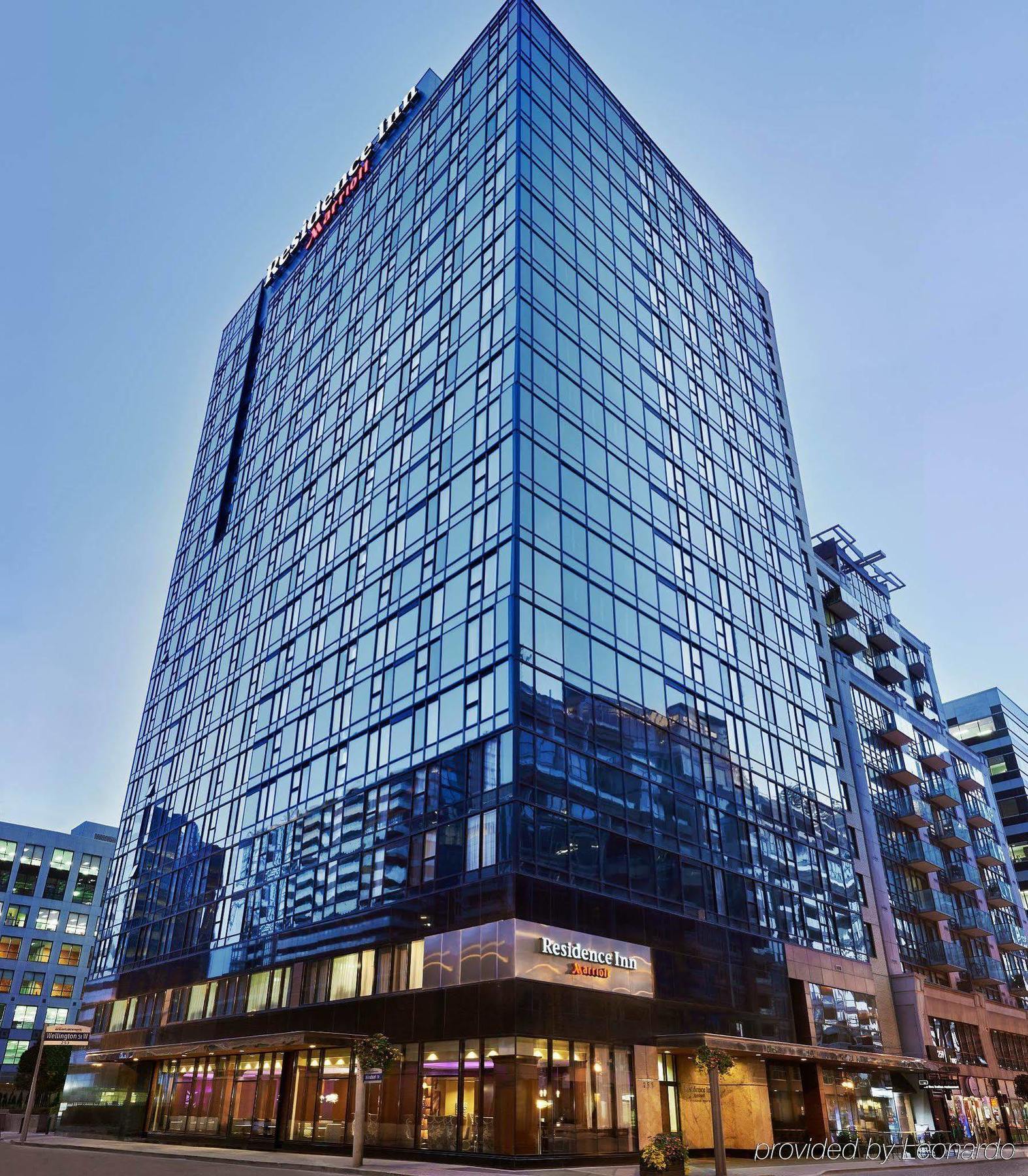 By Marriott Downtown / Entertainment District Toronto