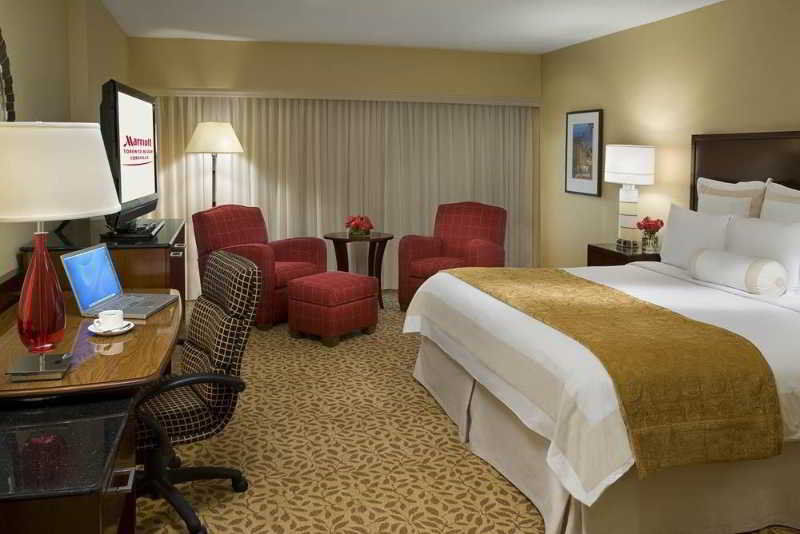 Hotel W 4*