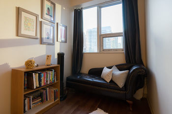 Applewood - 2 Bdrm King West Hotel 3*