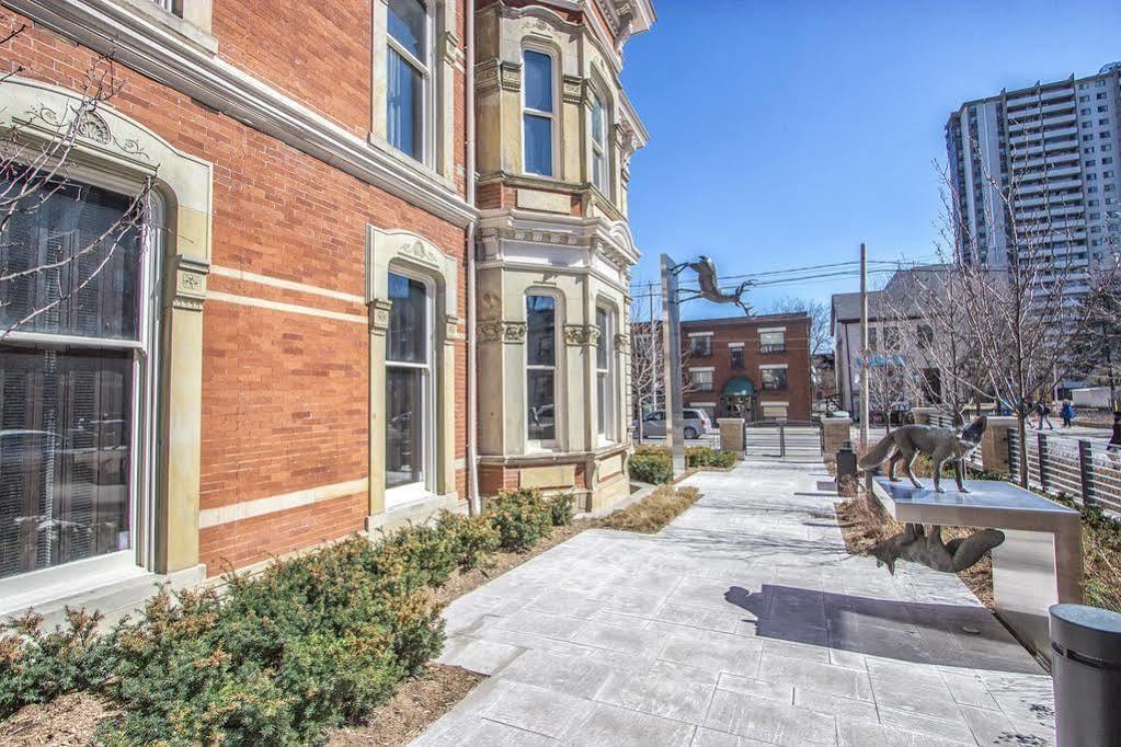Maryam Suites James Cooper Mansion 4* Toronto