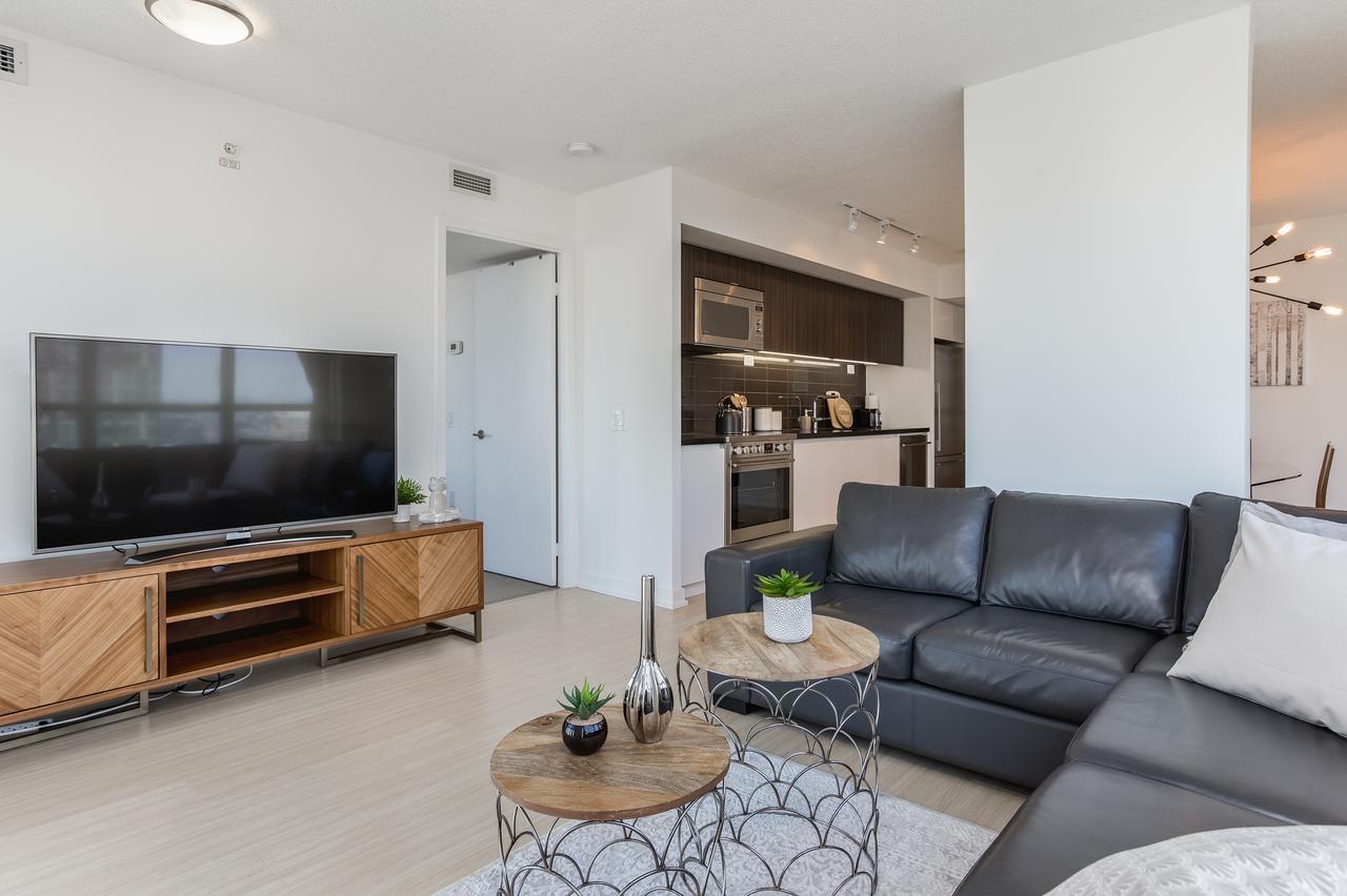 Premium 2-bedroom With Cn Tower & Views Apartment Toronto