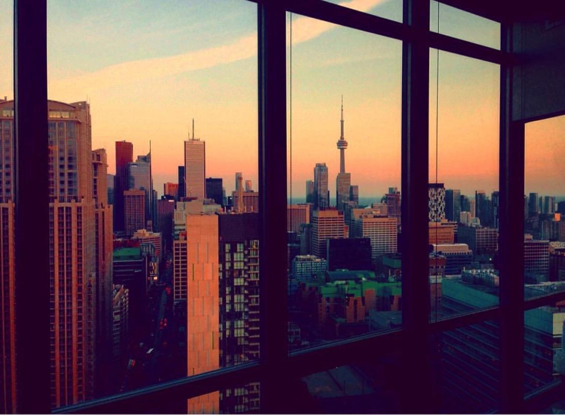 Cn Tower View - Furnished Apartmnets At Bay Street Toronto