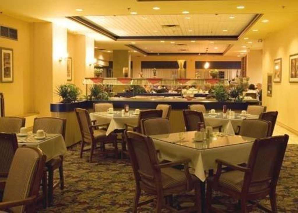 Four Points By Sheraton Airport East Hotel Toronto