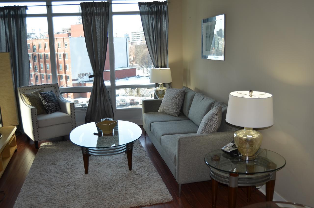 Apartment Skydome Furnished Residences