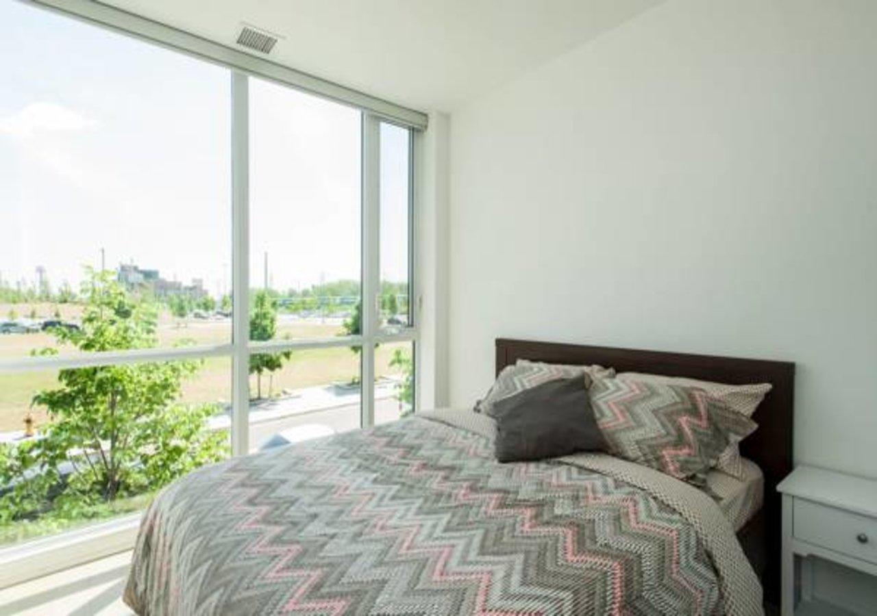 Elites - One Bedroom Townhouse Toronto