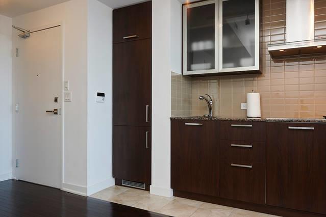 Condo Downtown, Cn Tower, Financial District Apartment