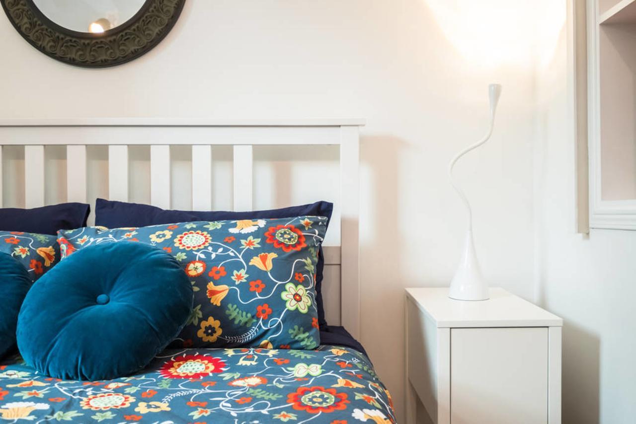 George Street Apartment *