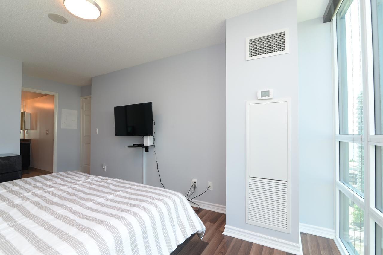 Napa Furnished At Cn Tower & Maple Leaf Square * Toronto