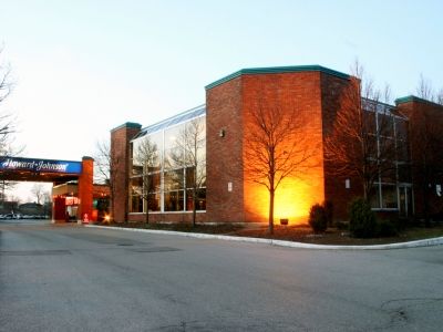 East Hotel *