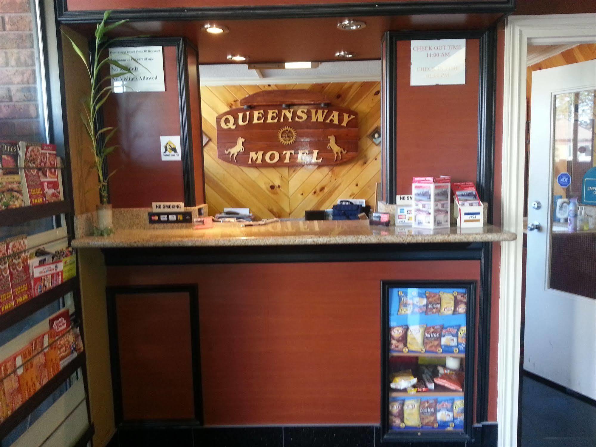 Queensway Motel Toronto