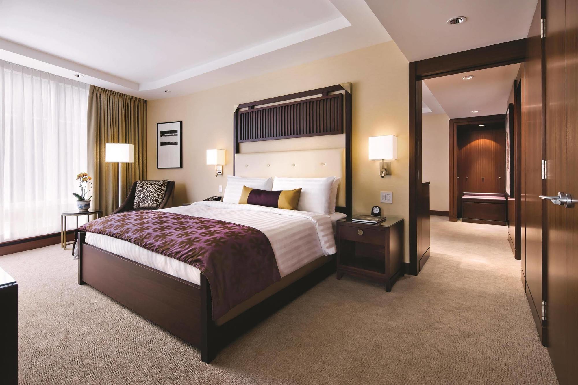 Shangri-la Hotel Toronto