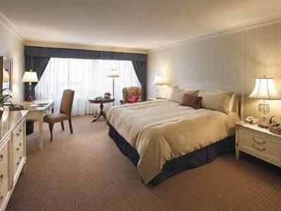 Sutton Place Hotel Toronto
