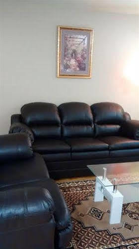 Apartment Furnished Living- Forest Manor Toronto